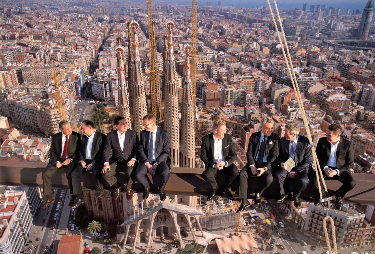 El comité de dirección de Seat en un montaje fotográfico