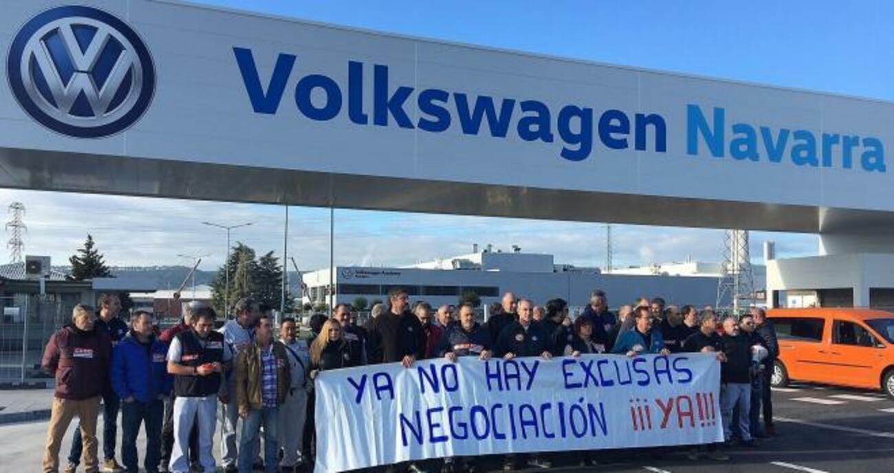 Protesta en Volkswagen Navarra para exigir el convenio colectivo Protesta en Volkswagen Navarra para exigir el convenio colectivo