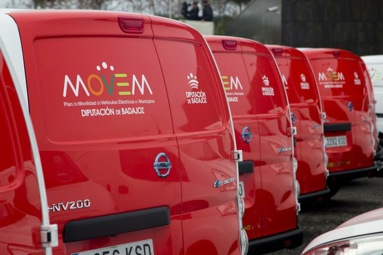Furgonetas eléctricas compradas con la ayuda de la Diputación de Badajoz