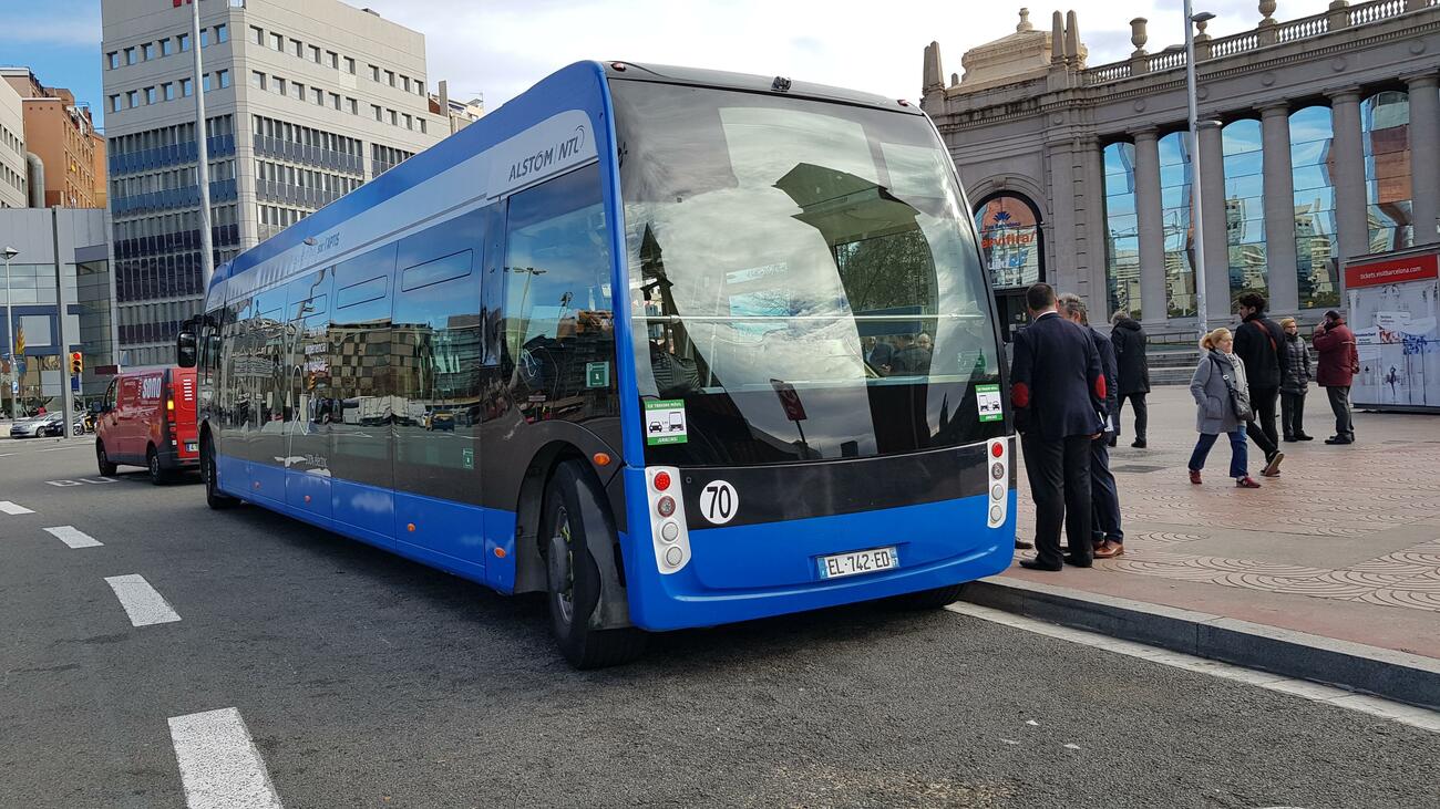 Nuevo bus eléctrico Aptis de Alstom en Barcelona