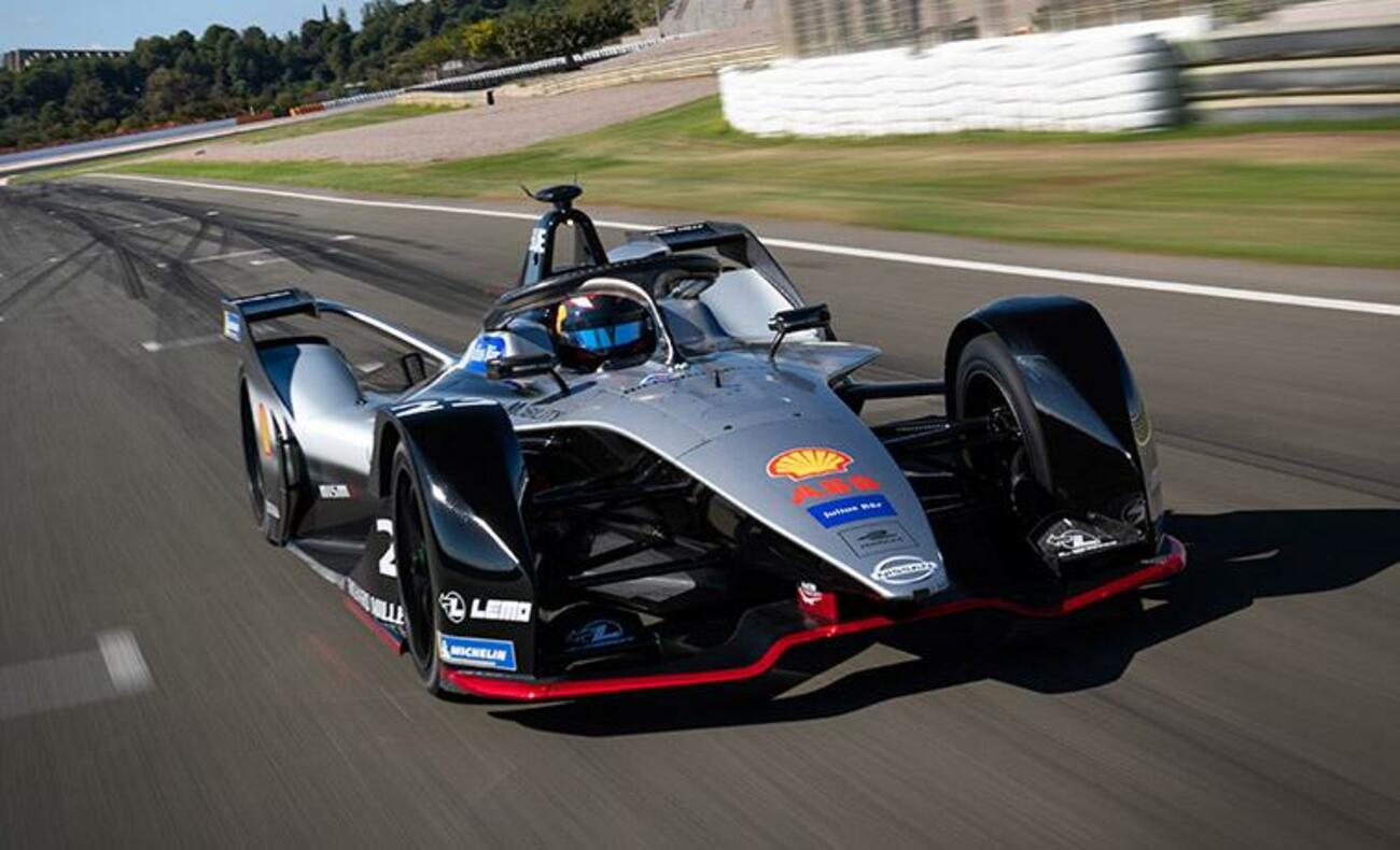 Coche eléctrico del equipo Nissan en la Fórmula e Coche eléctrico del equipo Nissan en la Fórmula e