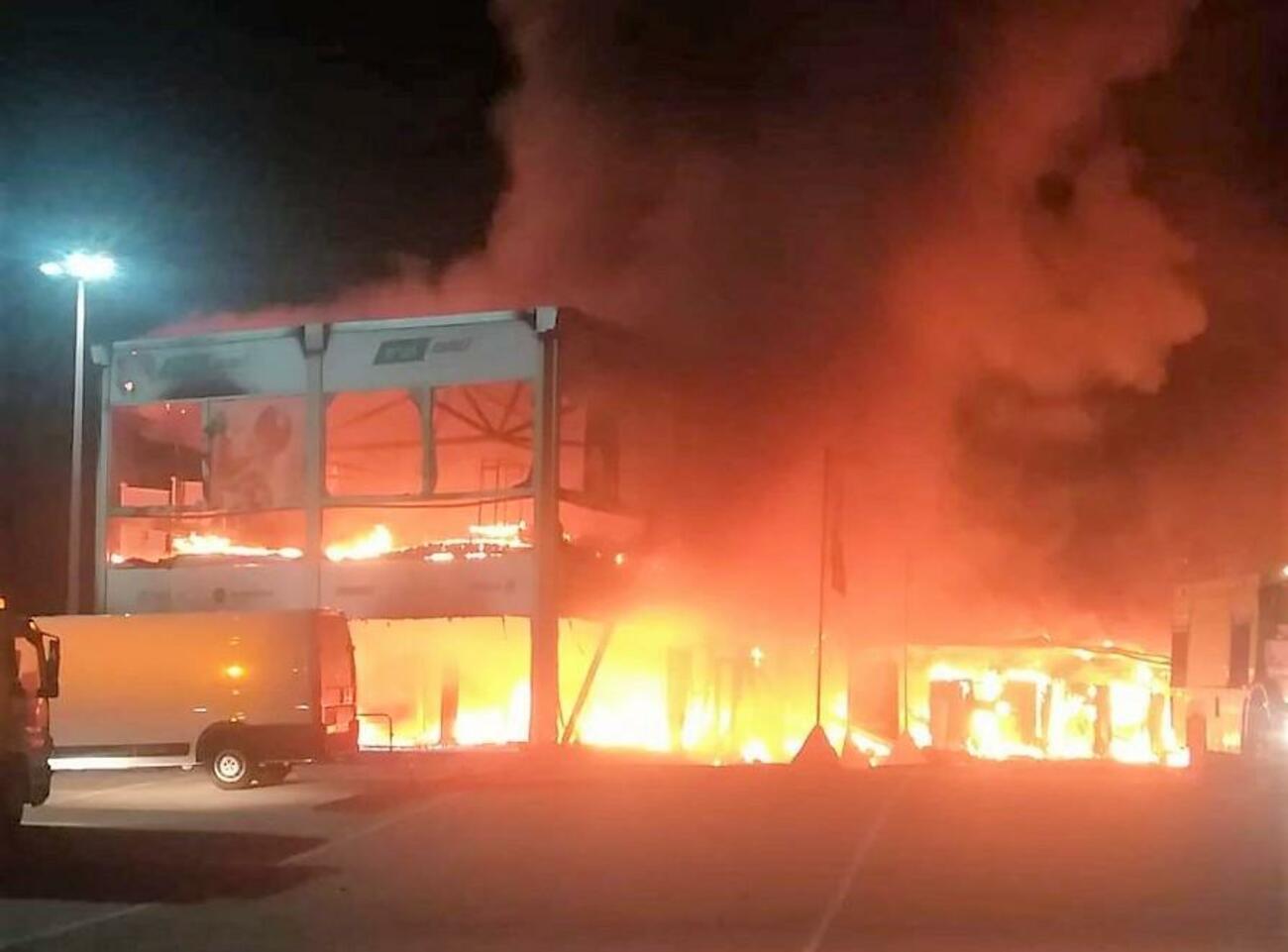 Incendio de las motos eléctricas de MotoE en Jerez