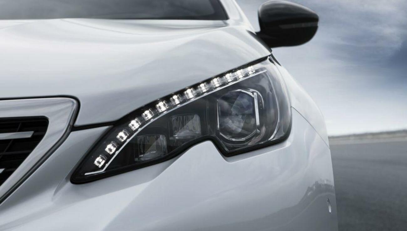 Faros de led en un vehículo