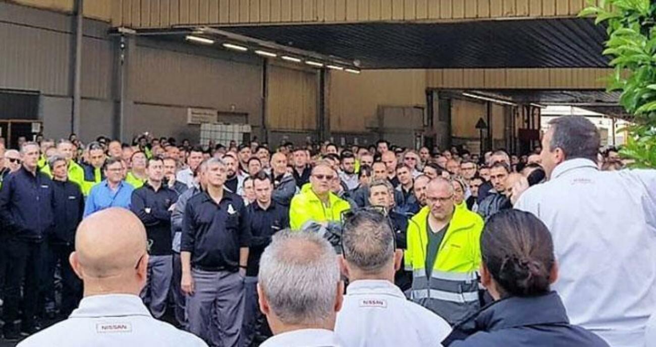 Asamblea de trabajadores en Nissan Barcelona / COCHE GLOBAL