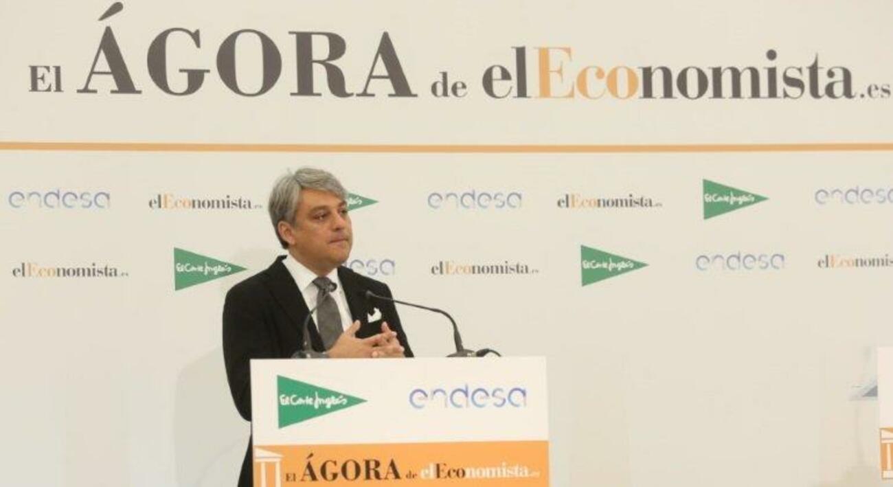 Luca de Meo, presidente de Seat, en el foro de El Economista