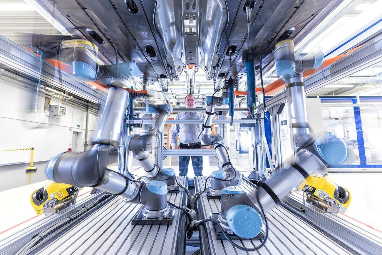 Robots de las fábricas de Audi conectados a la red 5G de forma inalámbrica Robots de las fábricas de Audi conectados a la red 5G de forma inalámbrica