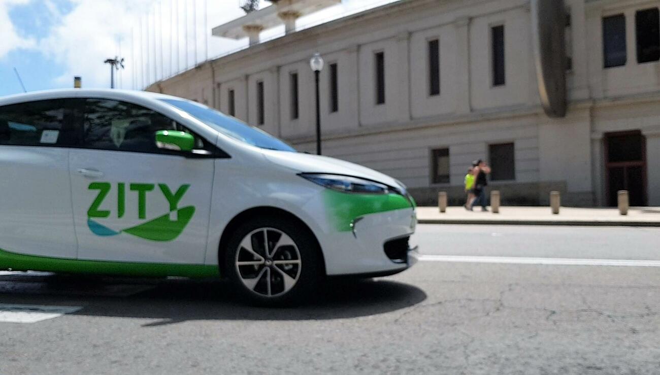 Prueba piloto del 'carsharing' eléctrico de Zity en Barcelona Prueba piloto del 'carsharing' eléctrico de Zity en Barcelona