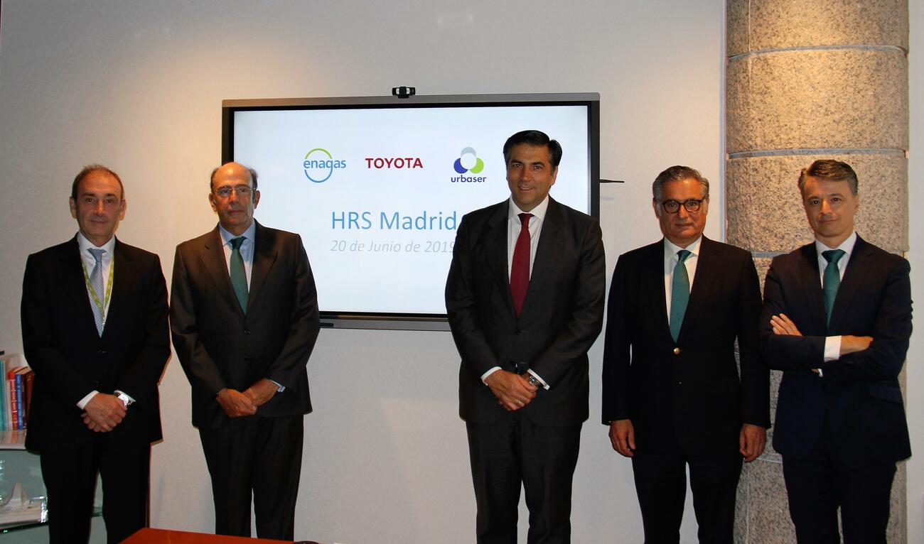 Acuerdo para la primera hidrogenera para repostar coches de hidrógeno