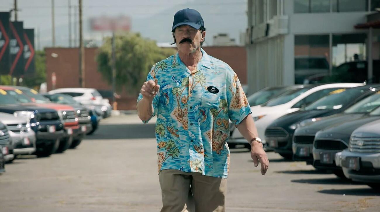 Arnold Schwarzenegger en un vídeo a favor de los coches eléctricos