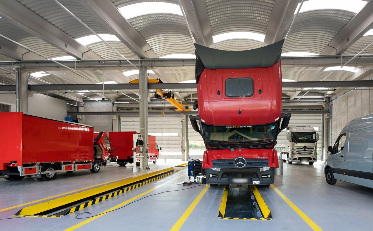 Nuevo concesionario y taller de Autolica Industriales en Terrassa