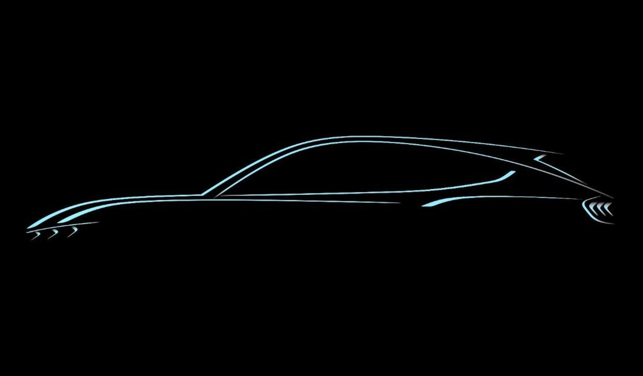 Silueta del nuevo SUV eléctrico inspirado en el Ford Mustang / FORD Silueta del nuevo SUV eléctrico inspirado en el Ford Mustang / FORD