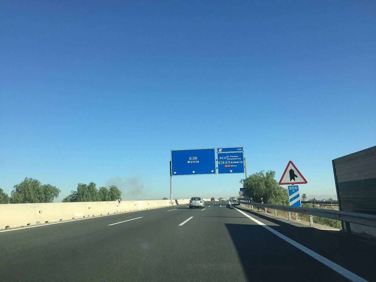 Imagen de la autovía A-30 / VORDME (WIKIMEDIA COMMONS)