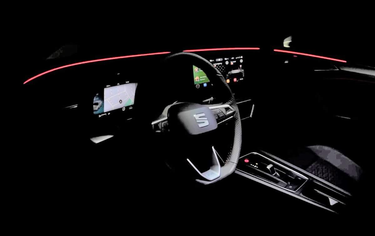 Luz ambiente interior del coche fotografías e imágenes de alta