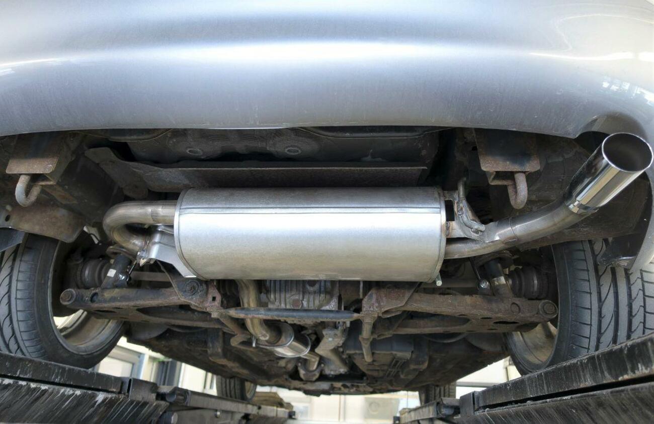 Tubo de escape de las emisiones de gases de un coche / PIXABAY Tubo de escape de las emisiones de gases de un coche / PIXABAY