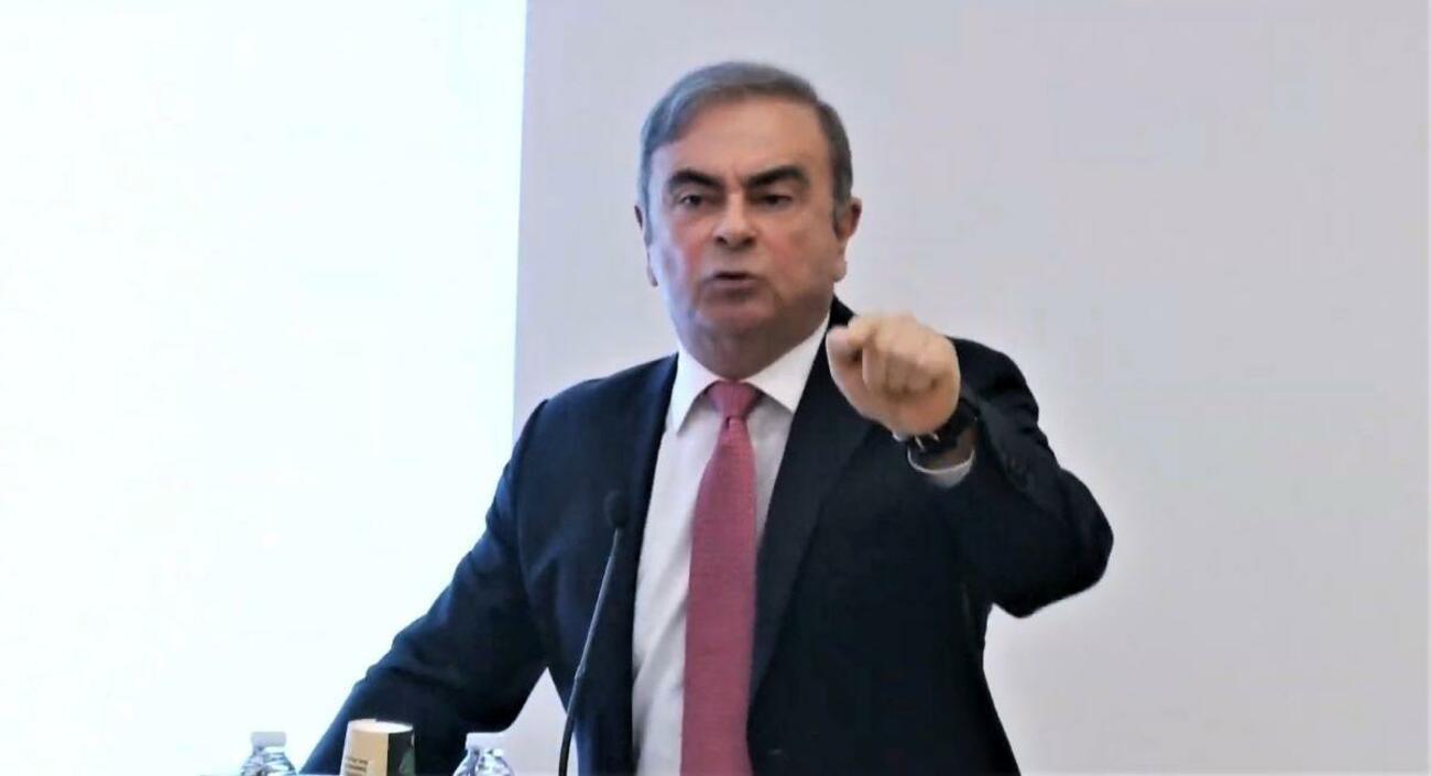 Carlos Ghosn durante su rueda de prensa en Líbano