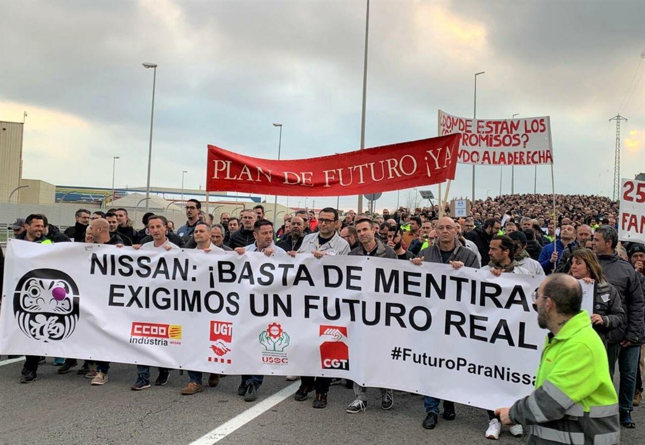 Manifestación de la plantilla de Nissan en la Ronda Litoral de Barcelona / UGT FICA Manifestación de la plantilla de Nissan en la Ronda Litoral de Barcelona / UGT FICA