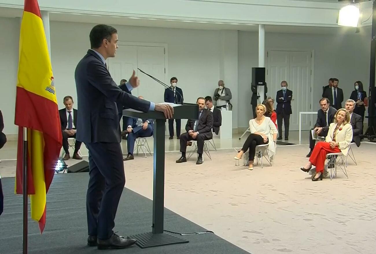 Pedro Sánchez explica el plan de automoción Pedro Sánchez explica el plan de automoción