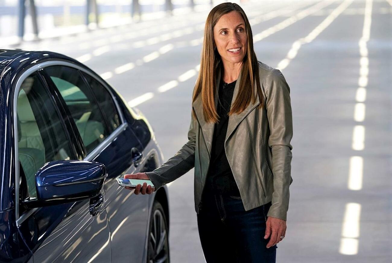 Prueba del iPhone como llave para abrir un coche Prueba del iPhone como llave para abrir un coche