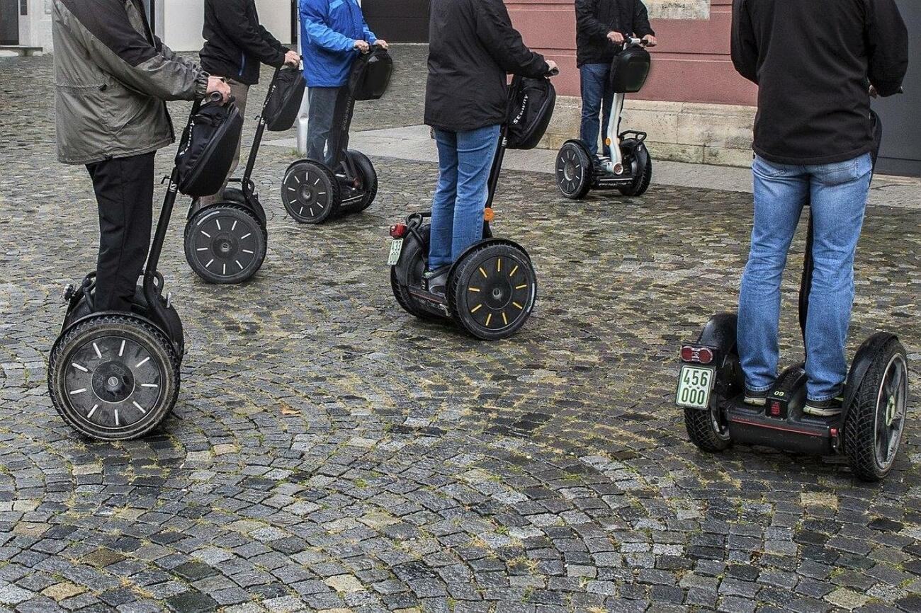 Ruta turística a bordo de Segway / PIXABAY