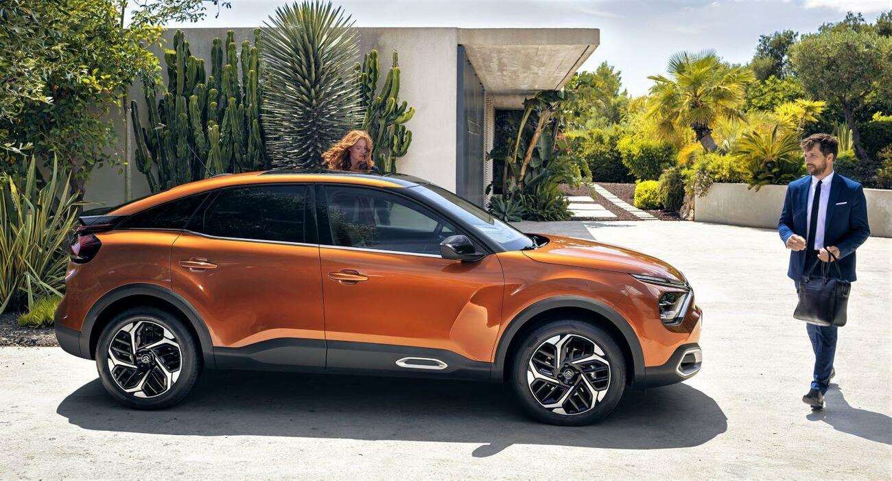 Nuevo Citroën C4, que se fabrica en Madrid / CITROËN Nuevo Citroën C4, que se fabrica en Madrid / CITROËN