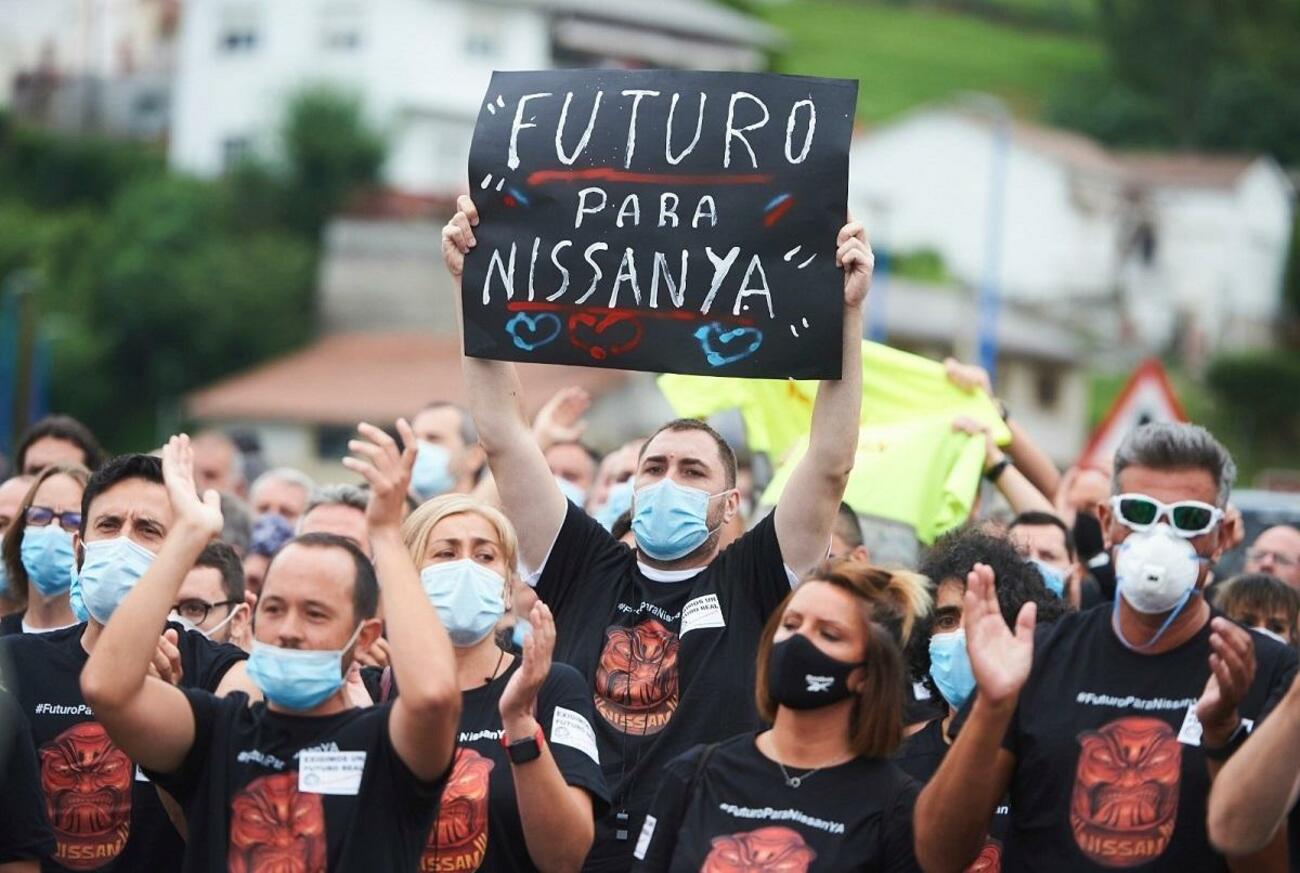 Trabajadores de Nissan se manifiestan en Cantabria contra el cierre en Barcelona / EP Trabajadores de Nissan se manifiestan en Cantabria contra el cierre en Barcelona / EP